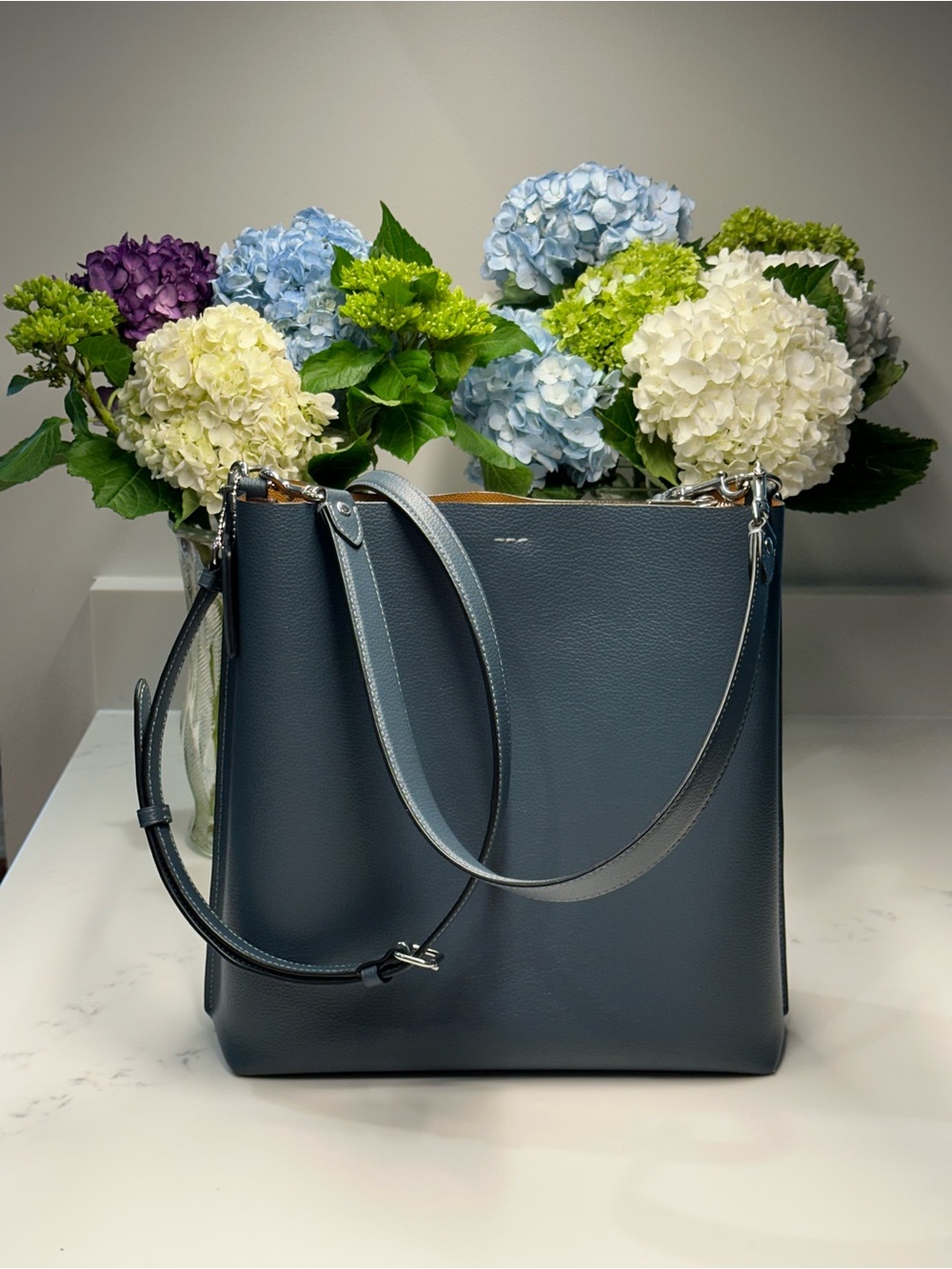 Coach Mollie Bucket Bag CA214 Denim Leather Blue NWOT + Dust Bag + COA - Picture 2 of 16